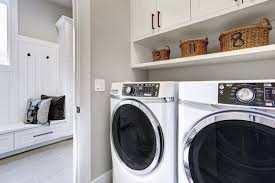 Why It’s Smart to Have a Washer and Dryer at Home